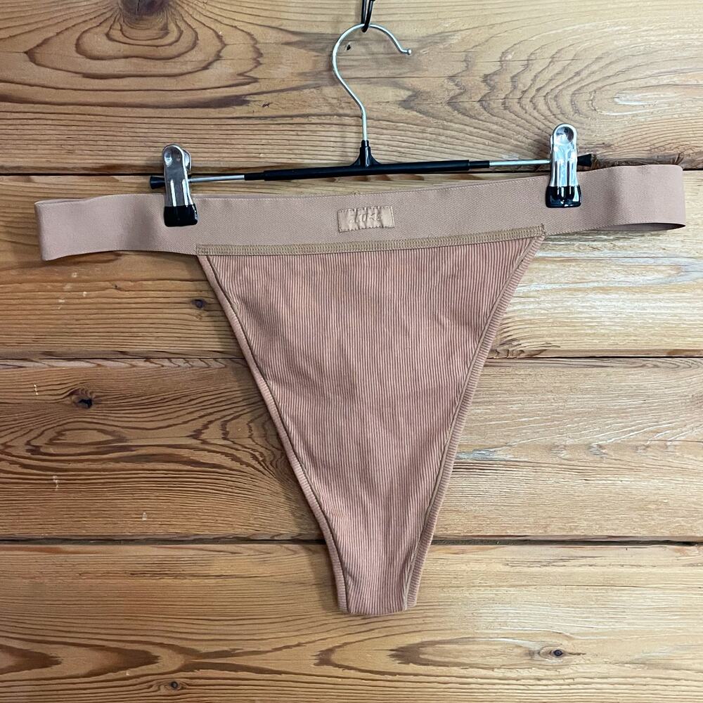 NWT Skims ribbed high-rise stretch-cotton thong Camel Size 2X